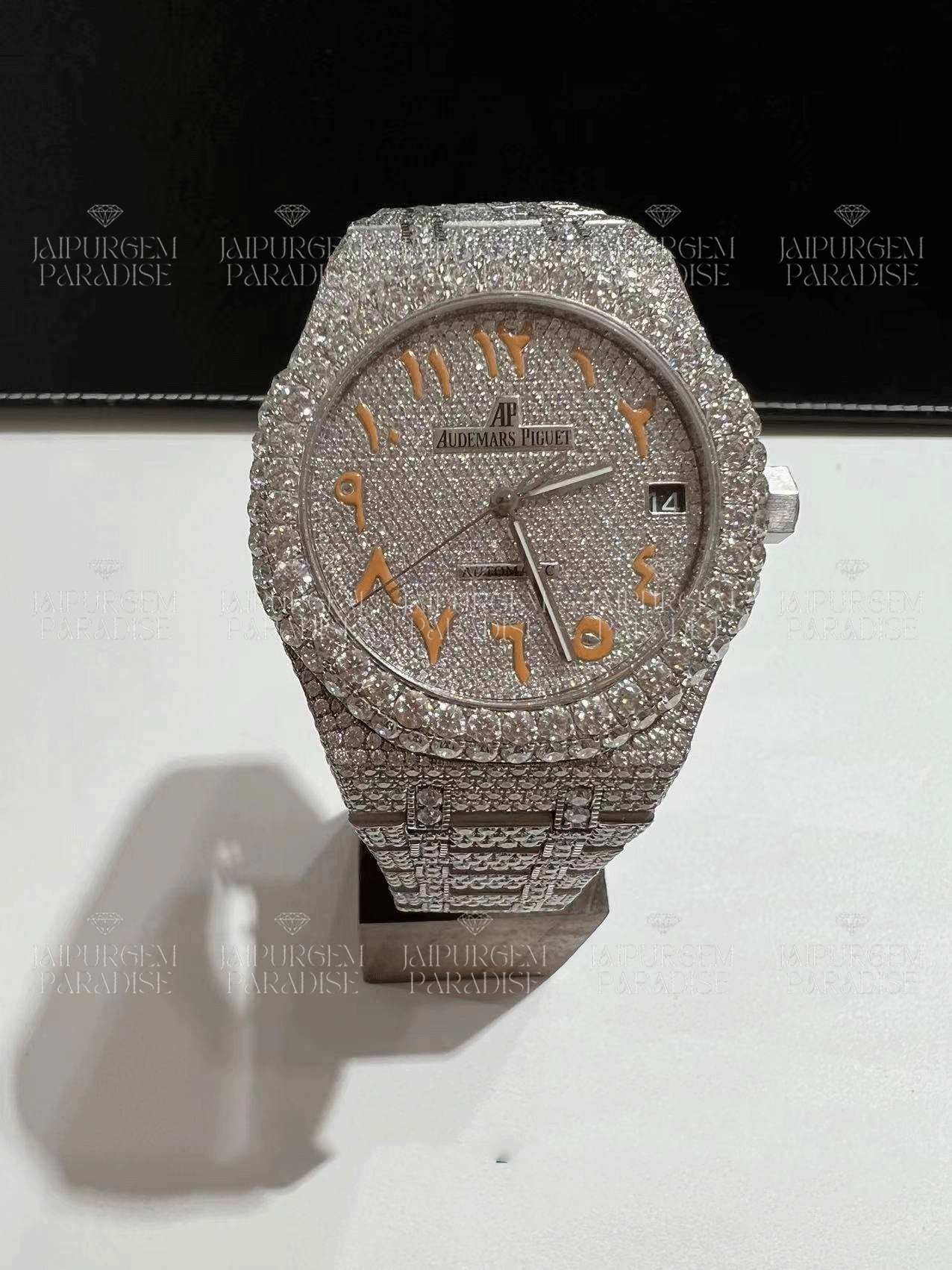 Luxury Custom Arabic Dial Iced Out Automatic Movement Moissanite Diamond Watch