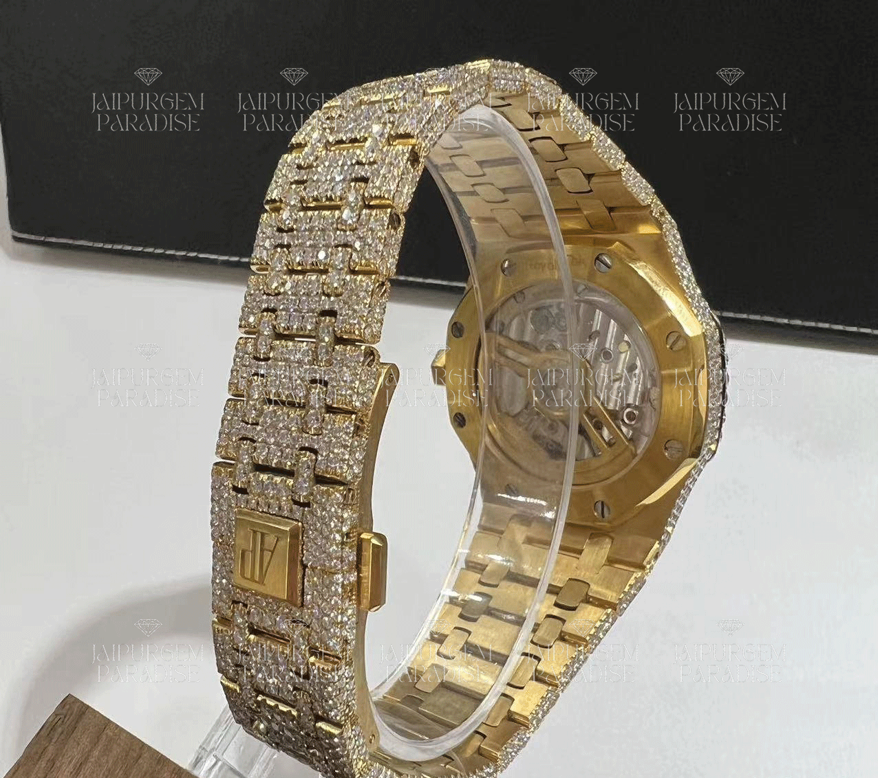 Custom Yellow Gold Arabic Dial Hip-Hop Luxury Automatic Movement Moissanite Watch