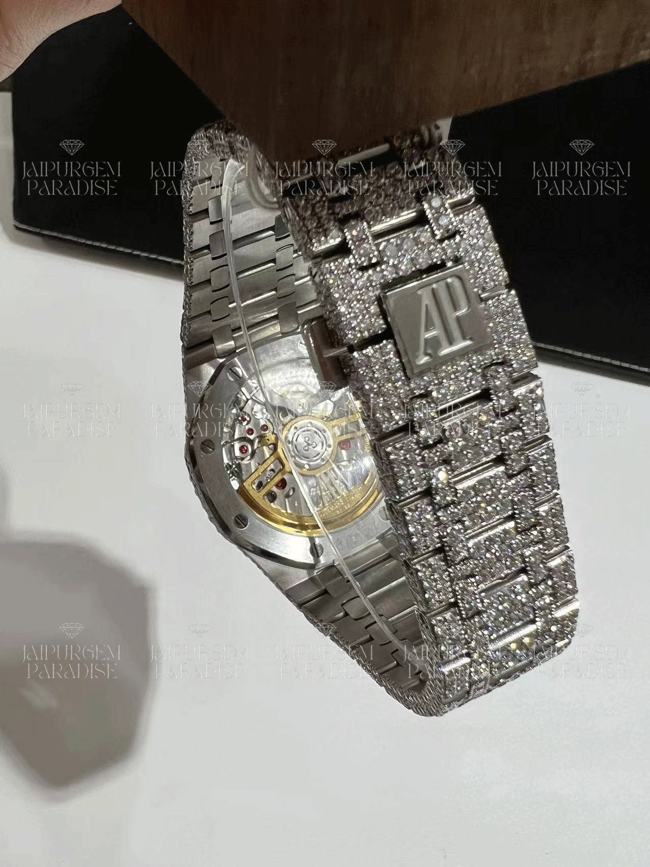 Luxury Custom Arabic Dial Iced Out Automatic Movement Moissanite Diamond Watch