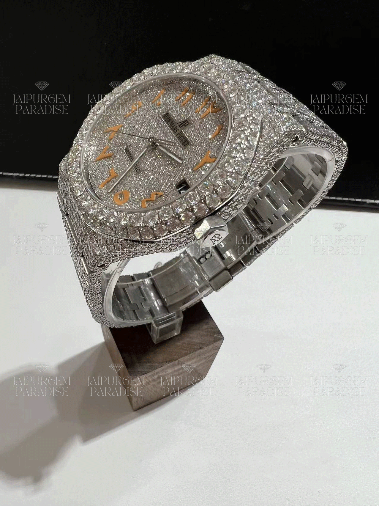 Luxury Custom Arabic Dial Iced Out Automatic Movement Moissanite Diamond Watch